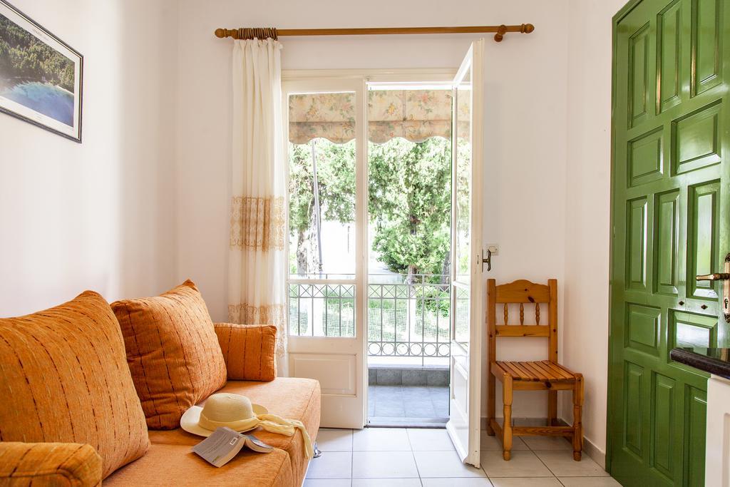 Georgakis George Rooms Vasilikí Extérieur photo